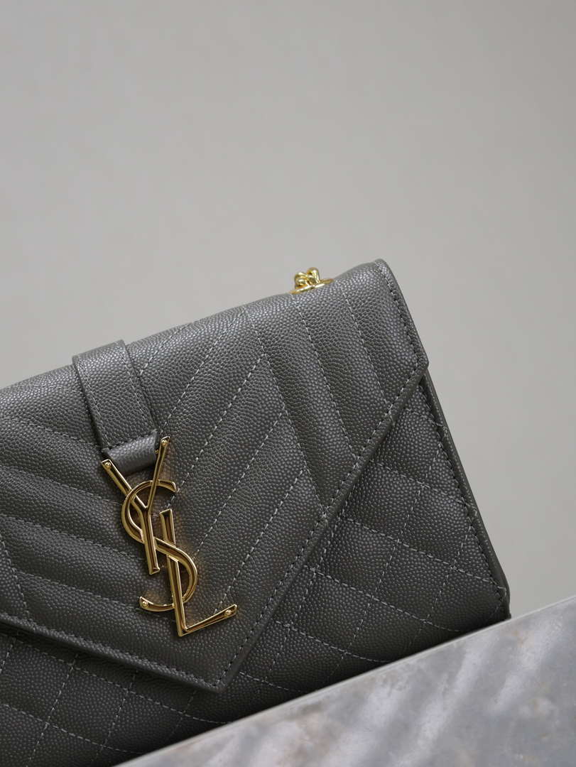 YSL 600195 Envelope Small In Quilted Grain De Poudre Embossed Leather Gray