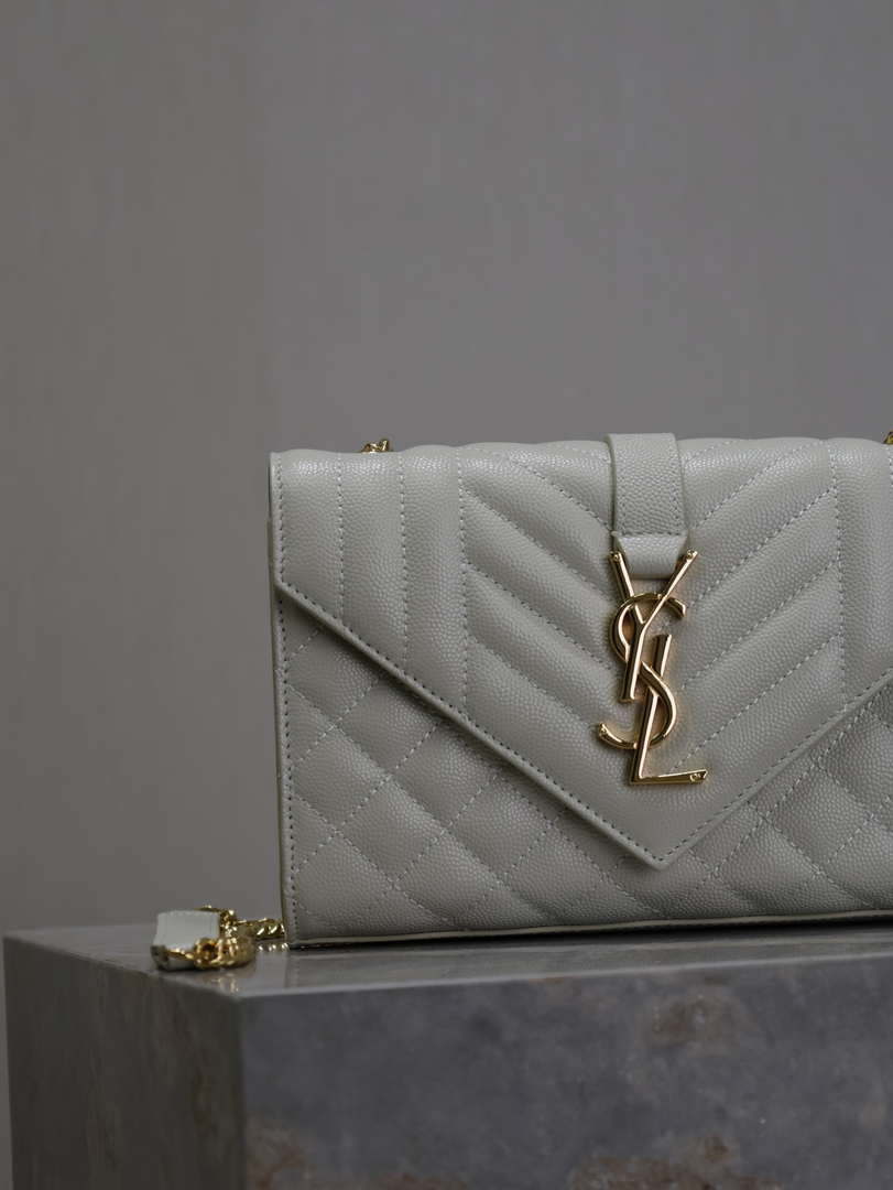 YSL 600195 Envelope Small In Quilted Grain De Poudre Embossed Leather White