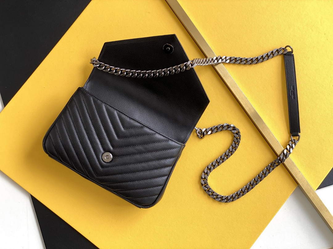 YSL 600279 College Medium In Matelass¨¦ Leather Black with Silver