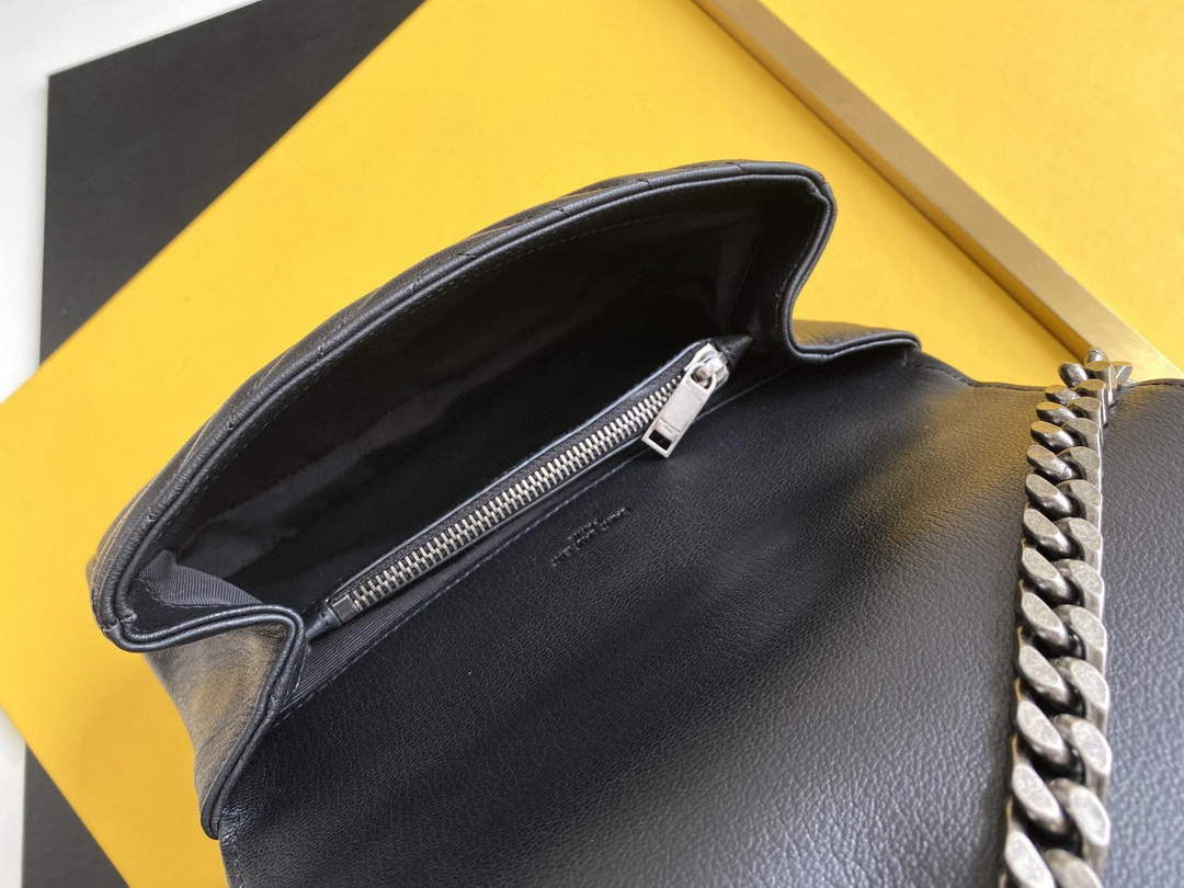 YSL 600279 College Medium In Matelass¨¦ Leather Black with Silver