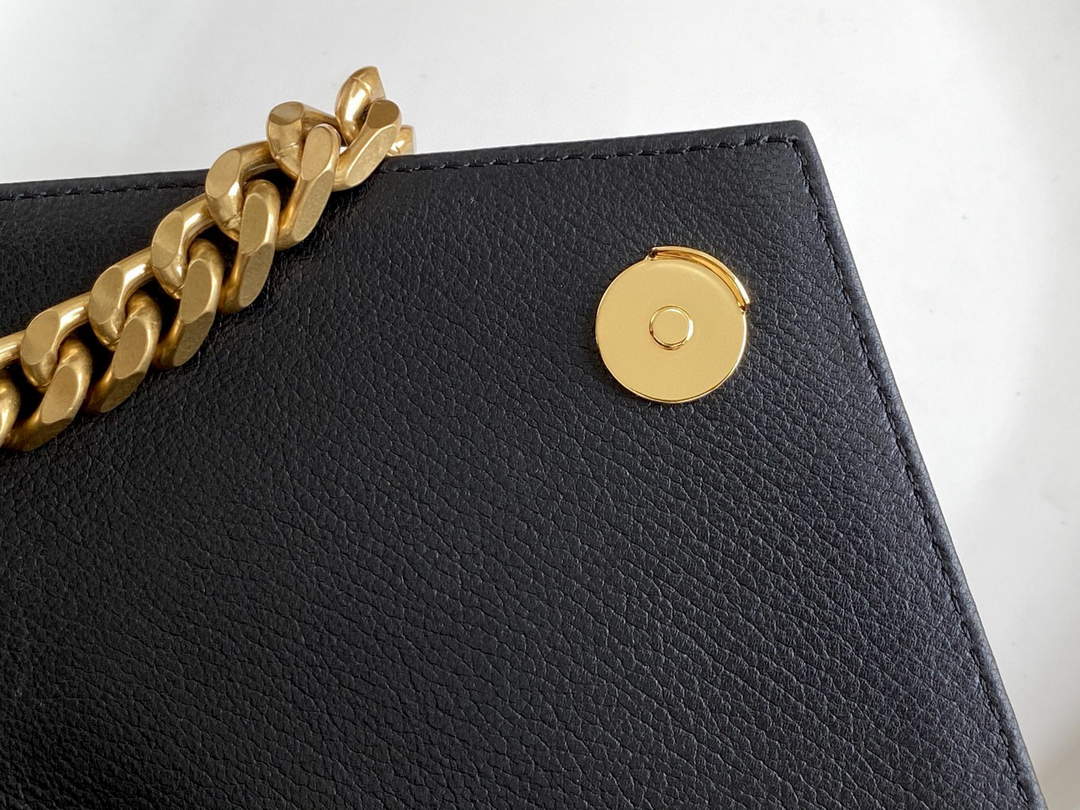 YSL 600279 College Medium In Matelass¨¦ Leather Black with Gold