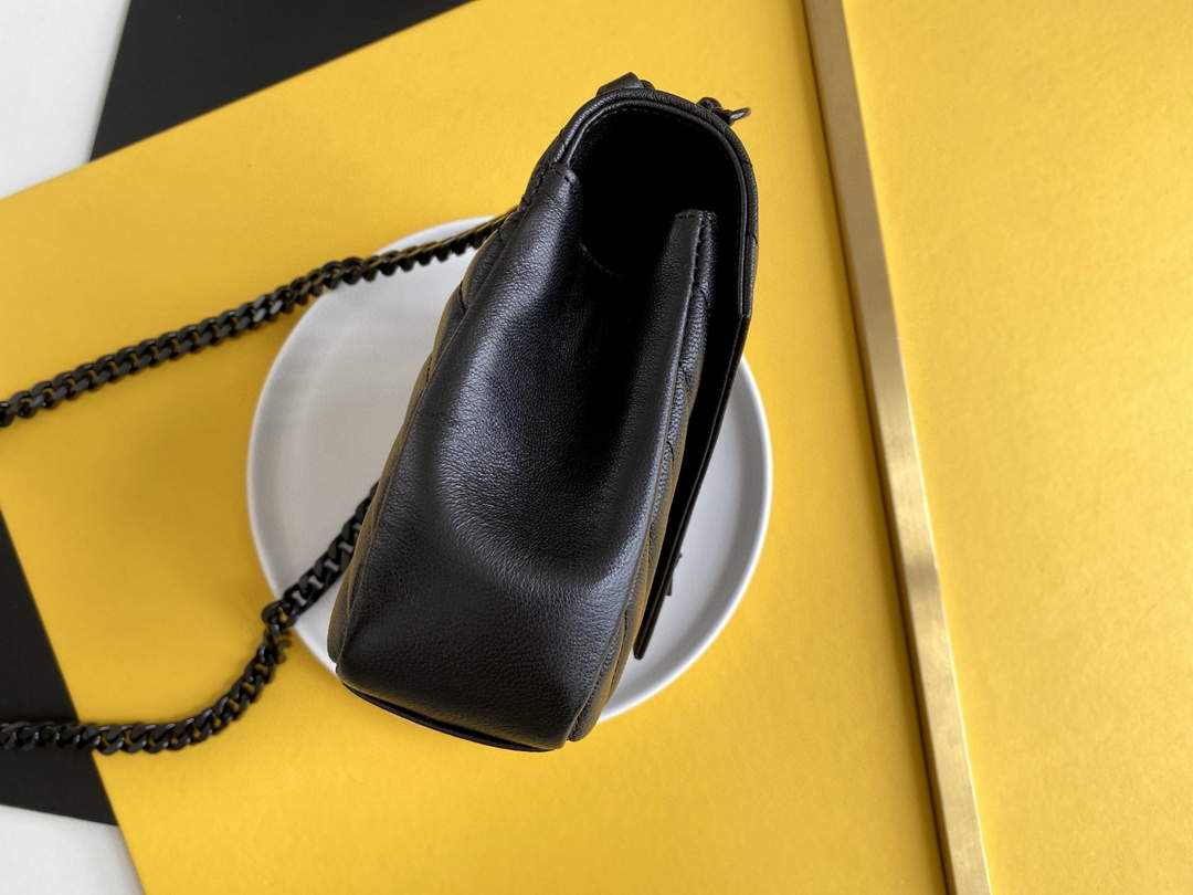 YSL 600279 College Medium In Matelass¨¦ Leather Black with Black