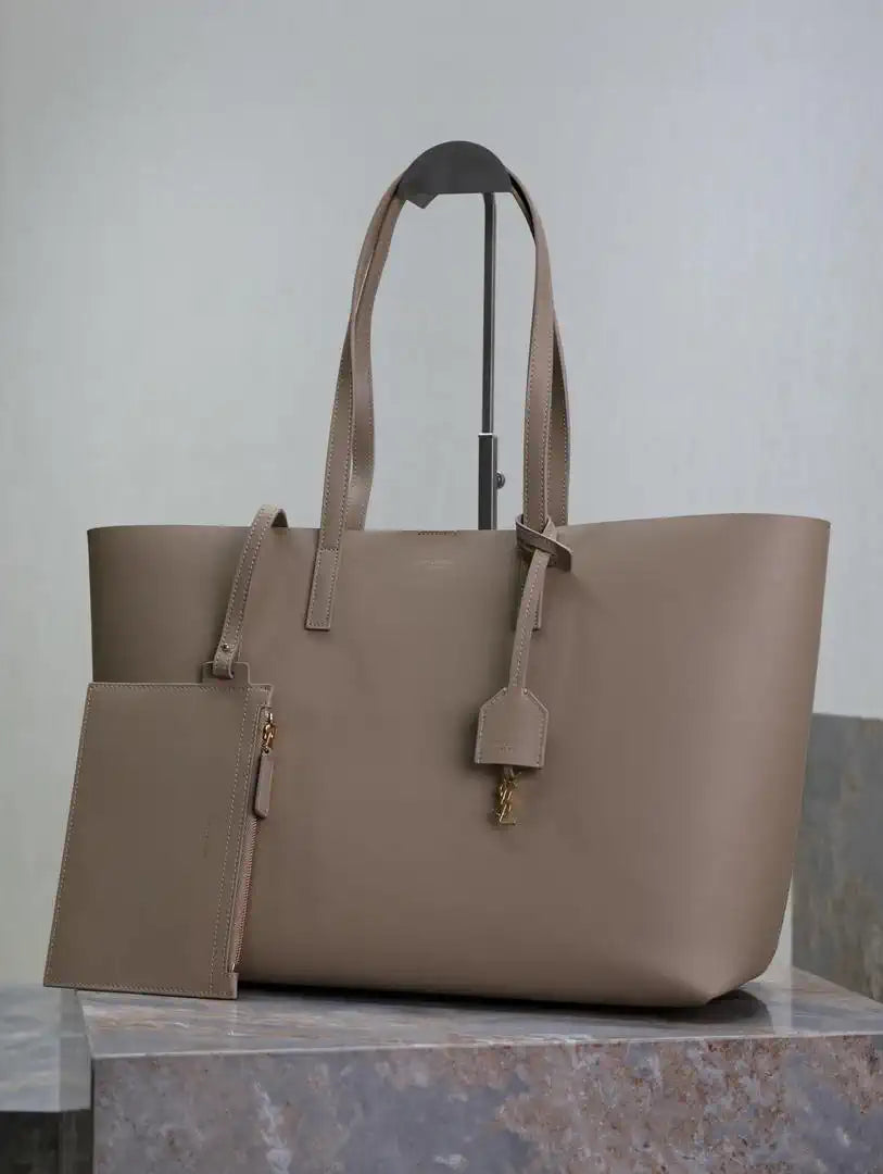 YSL 600281 Shopping Saint Laurent in leather Dark Beige
