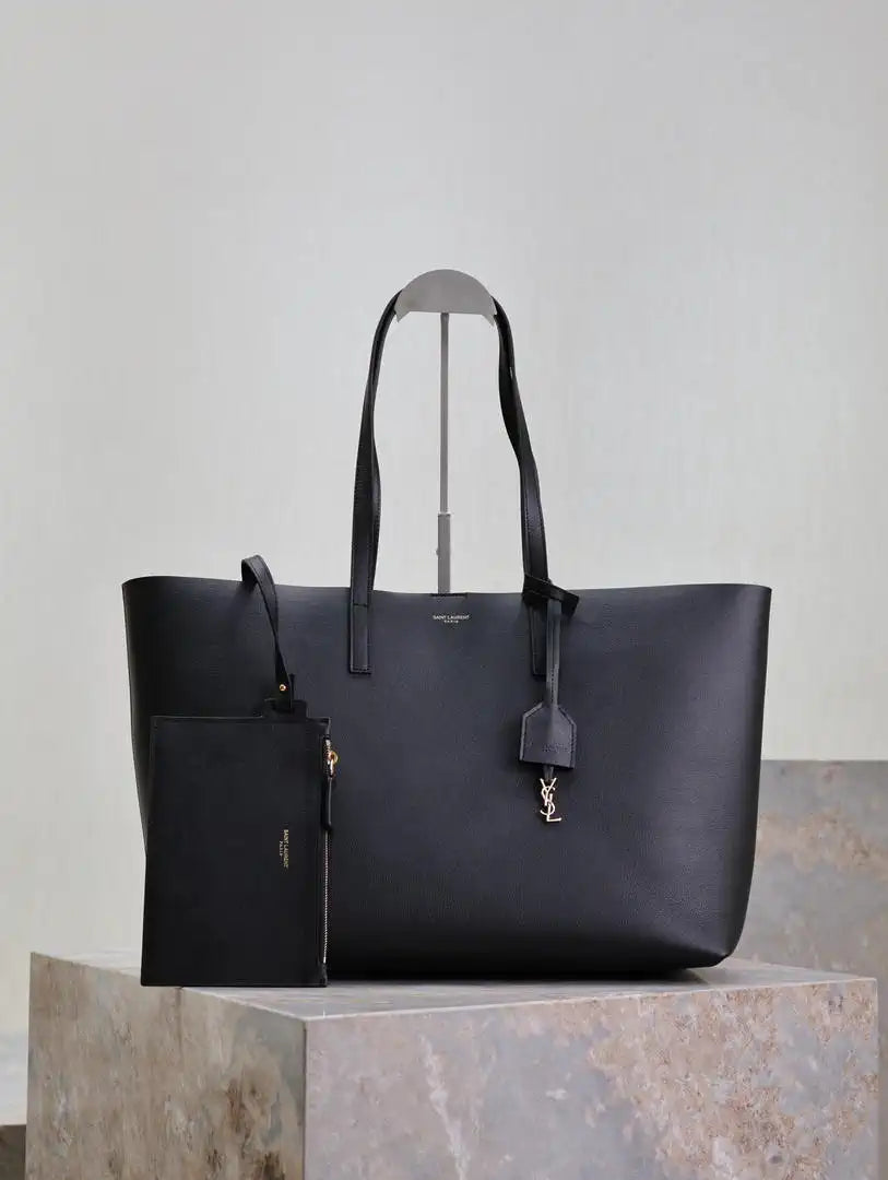 YSL 600281 Shopping Saint Laurent in leather Black