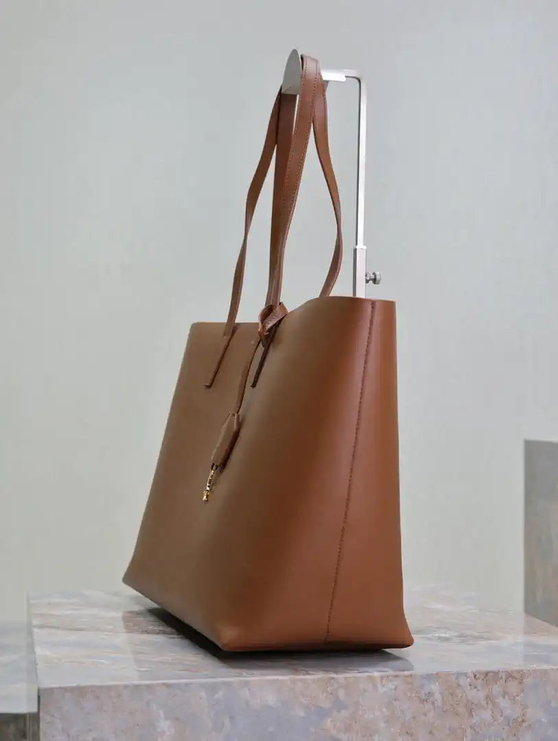 YSL 600281 Shopping Saint Laurent in leather Brown