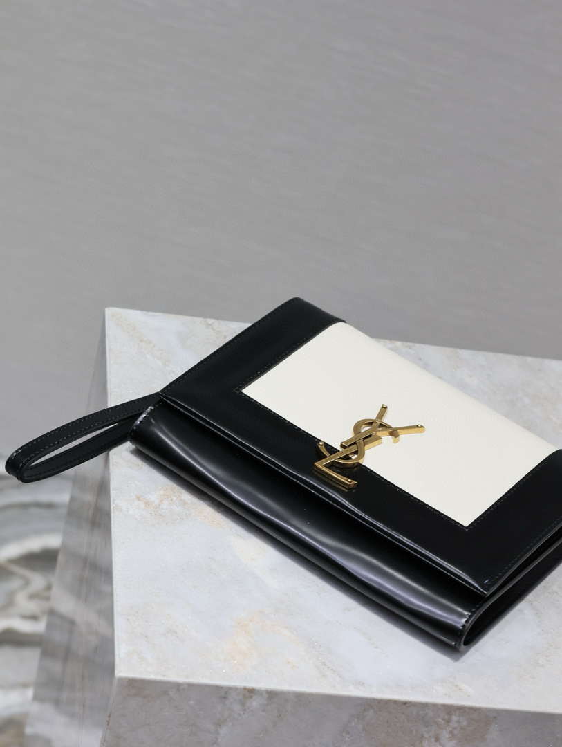 YSL 617662 Cassandre Matelass¨¦ Flap pouch in black and White leather