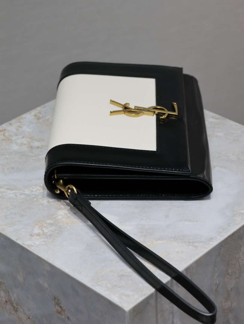 YSL 617662 Cassandre Matelass¨¦ Flap pouch in black and White leather