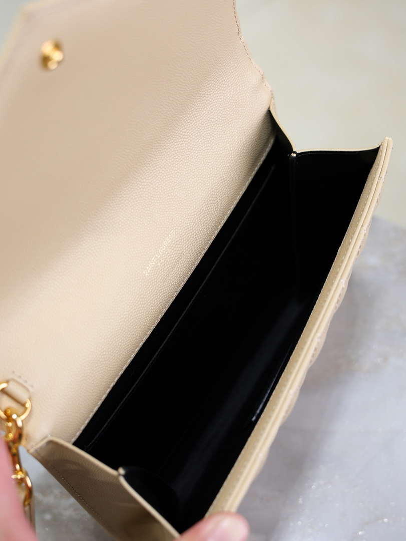 YSL 617662 Cassandre Matelass¨¦ Flap pouch in grain de Poudre leather Apricot