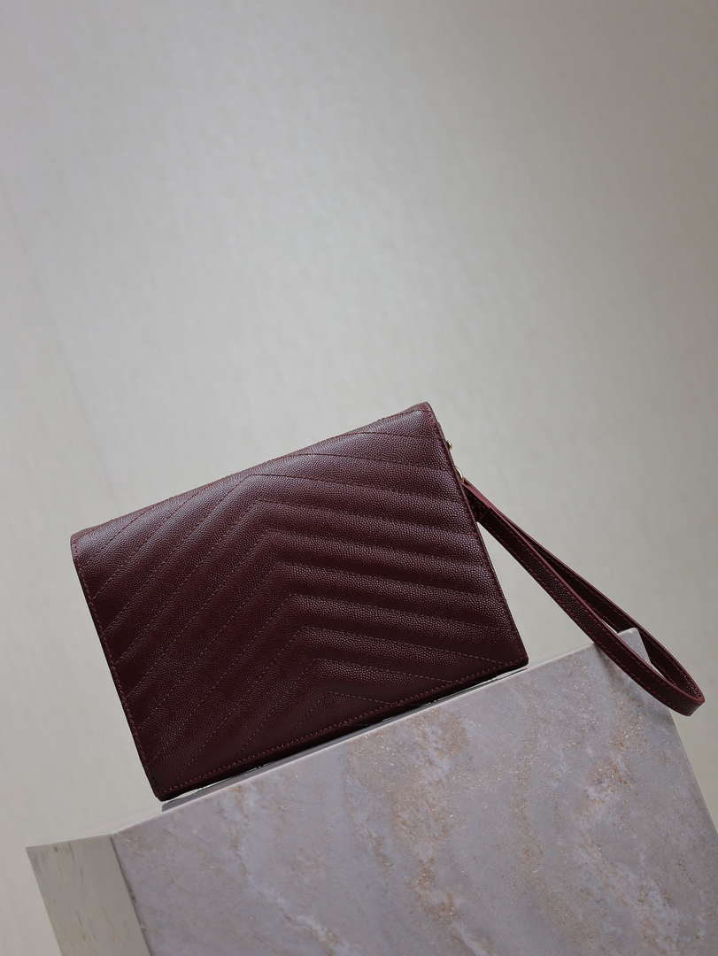 YSL Cassandre Matelass¨¦ Flap pouch in grain de Poudre leather 617662 V wine Red