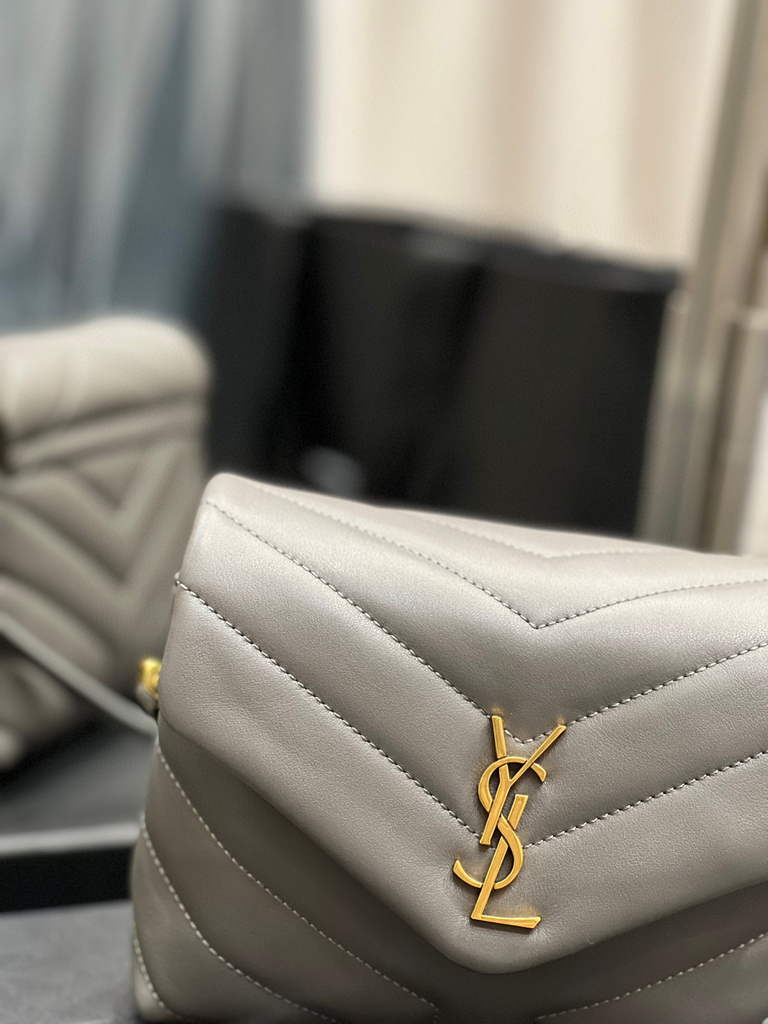YSL 630951 Saint Laurent Loulou Toy Bag In Matelass¨¦  Y  Leather Grey