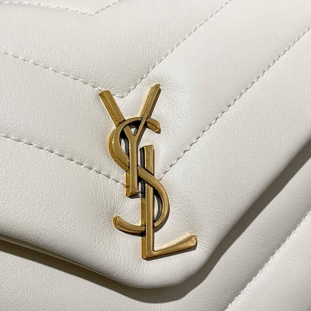 YSL 630951 Saint Laurent Loulou Toy Bag In Matelass¨¦  Y  Leather White