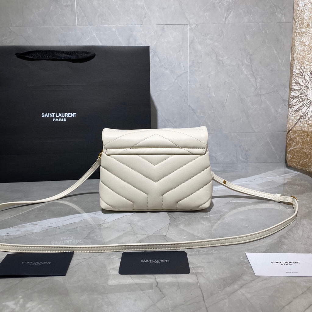 YSL 630951 Saint Laurent Loulou Toy Bag In Matelass¨¦  Y  Leather White