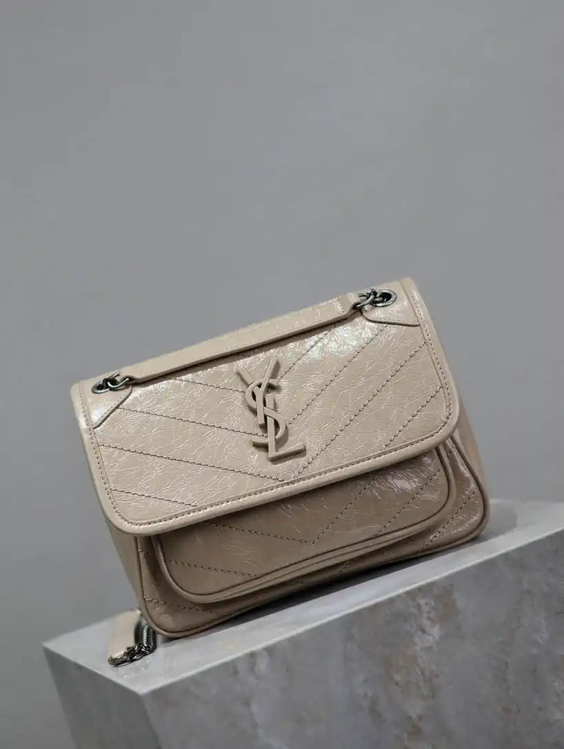 YSL 633151 Niki Baby Chain Bag IN VINTAGE Calf Leather Apricot