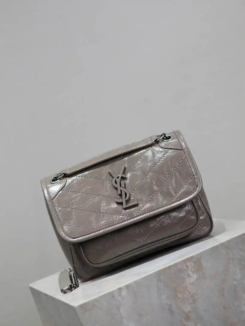 YSL 633151 Niki Baby Chain Bag IN VINTAGE Calf Leather Gray