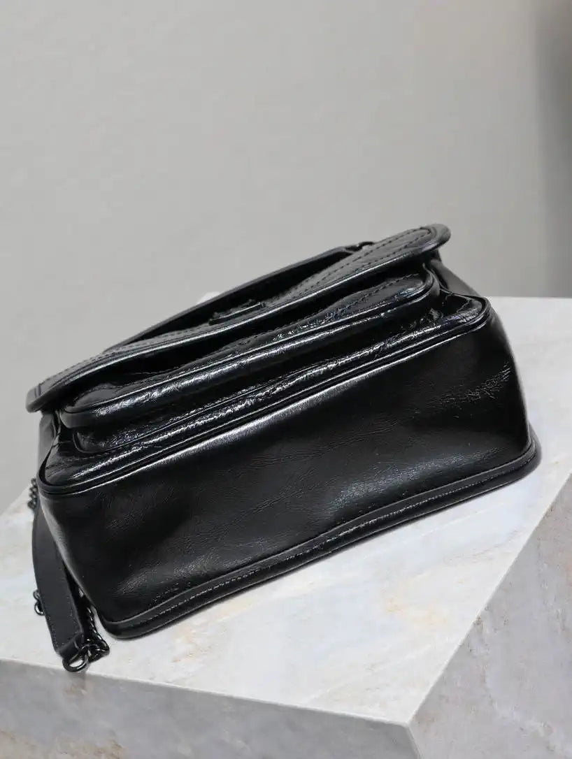 YSL 633151 Niki Baby Chain Bag IN VINTAGE Calf Leather Black