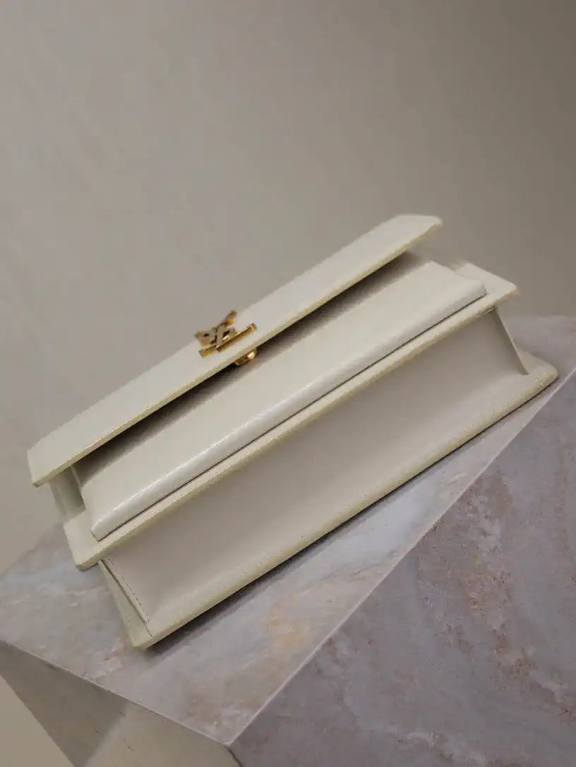 YSL 634723 SUNSET TOP HANDLE IN SMOOTH LEATHER White