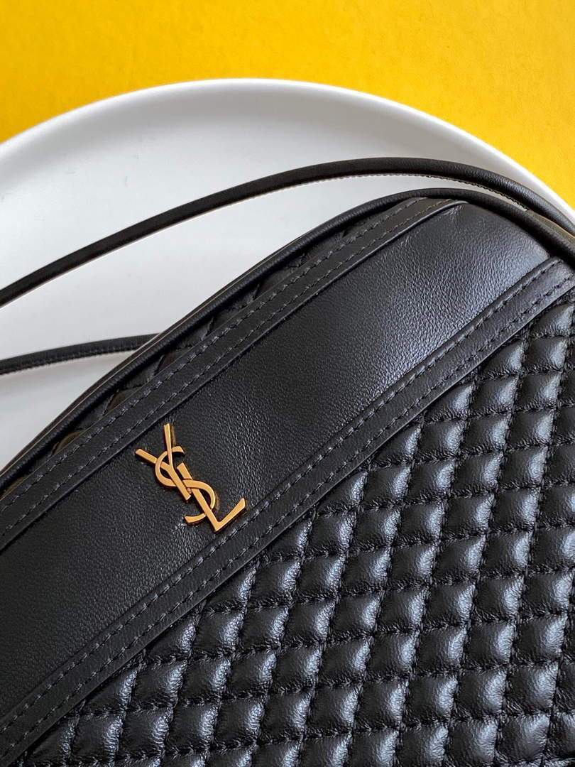 YSL 648990 Victoire Camera Bag In Quilted Lambskin Black
