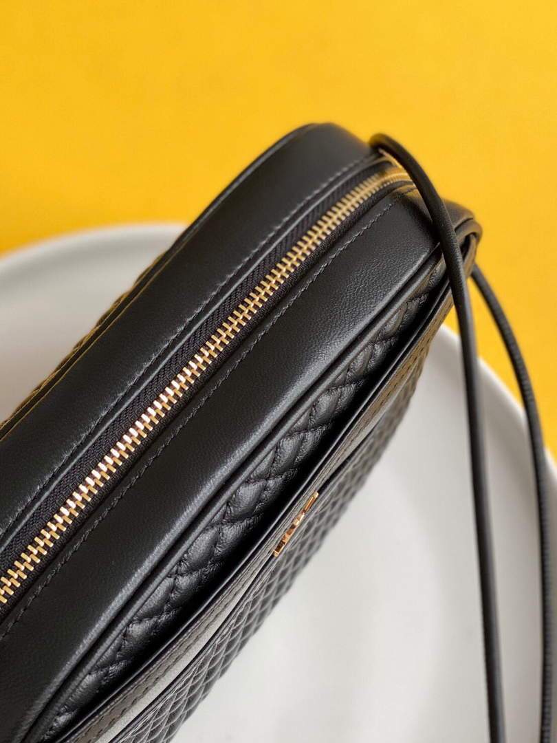 YSL 648990 Victoire Camera Bag In Quilted Lambskin Black