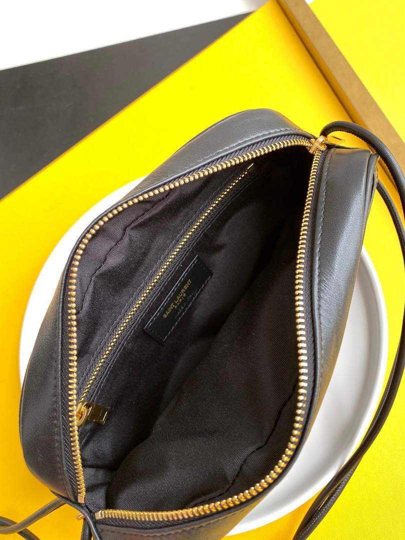 YSL 648990 Victoire Camera Bag In Quilted Lambskin Black