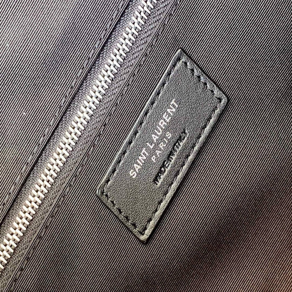 YSL 667490 Yves Saint Laurent LE Monogramme Crossbody Bag Black
