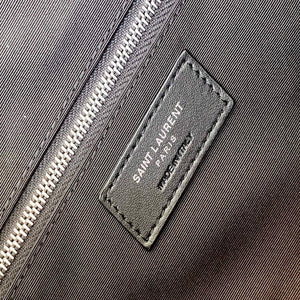 YSL 667490 Yves Saint Laurent LE Monogramme Crossbody Bag Black - Default Title - View 9