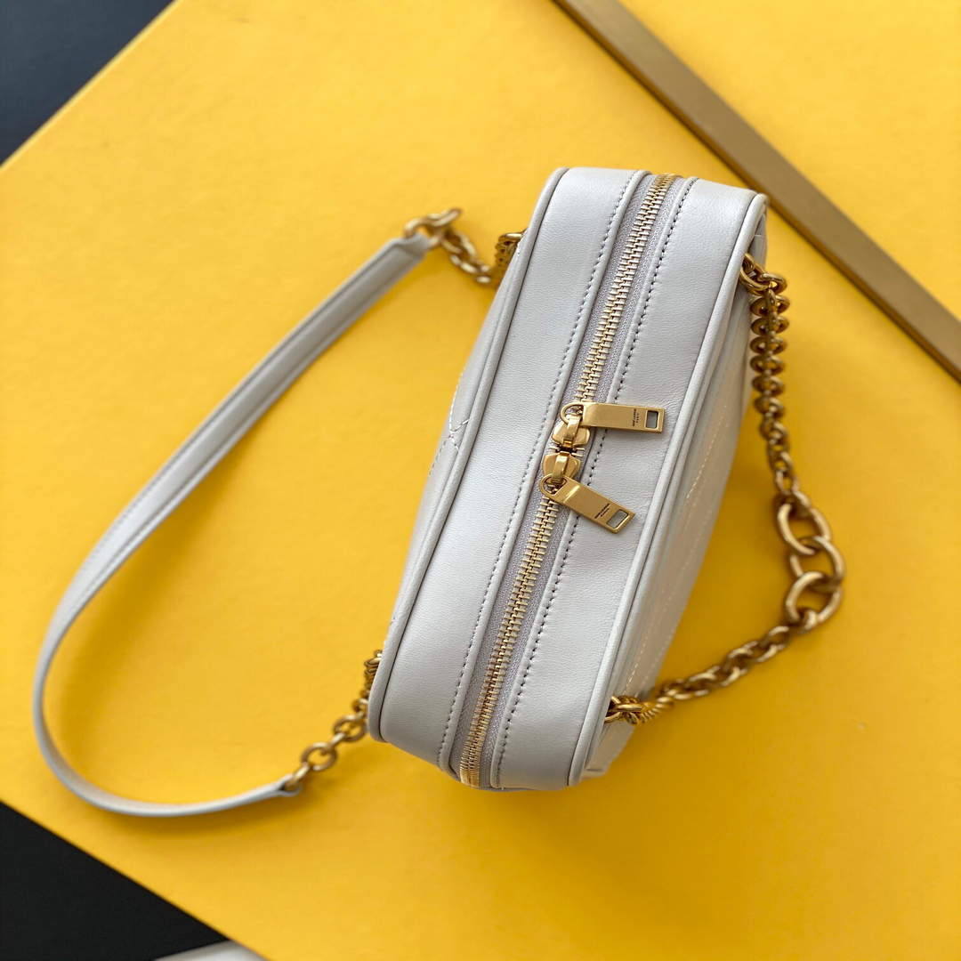 YSL 669308 Le Maillon Small Chain Bag In Quilted Lambskin White - Default Title - View 4