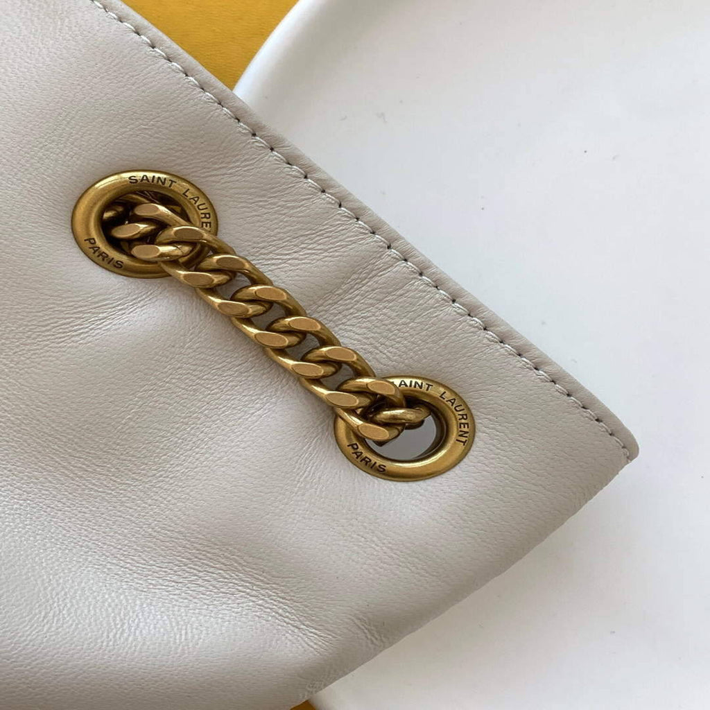 YSL 672609 Joe Backpack In Lam¨¦ Leather White
