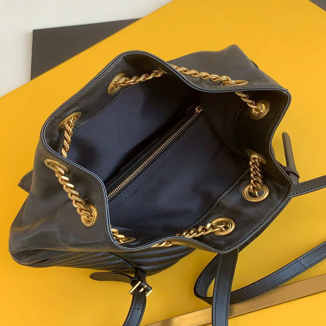 YSL 672609 Joe Backpack In Lam¨¦ Leather Black