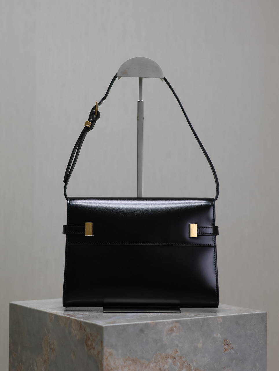 YSL 675626 MANHATTAN small in BOX SAINT LAURENT Black