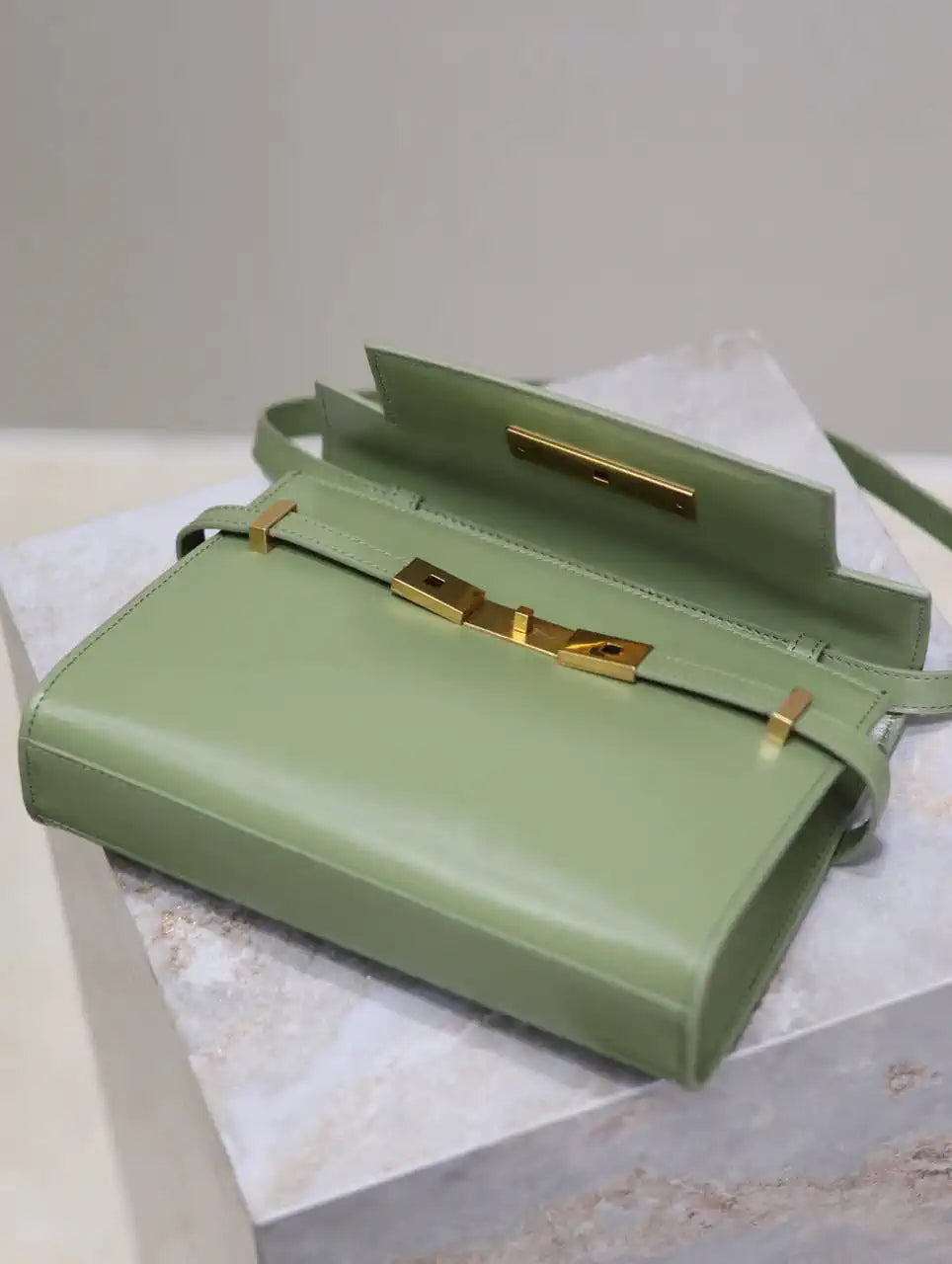 YSL 675626 MANHATTAN small in BOX SAINT LAURENT Light Green