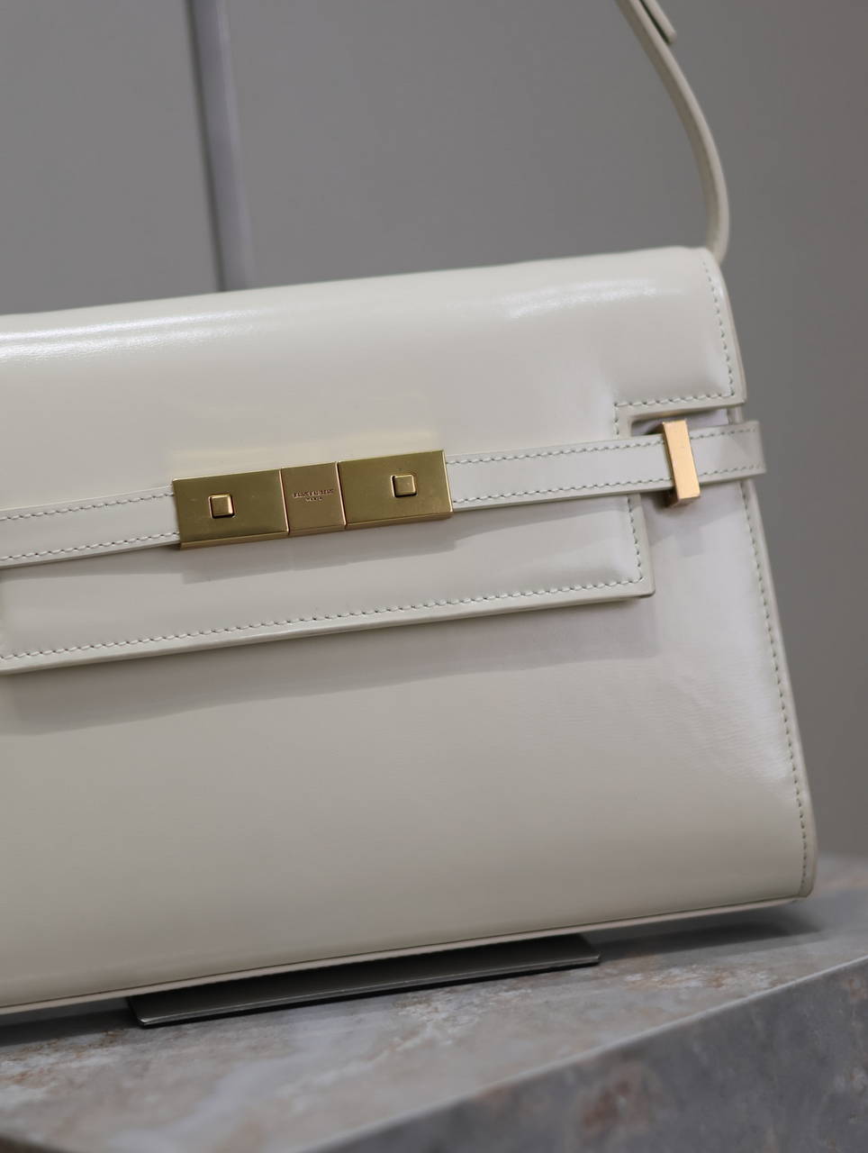 YSL 675626 MANHATTAN small in BOX SAINT LAURENT White