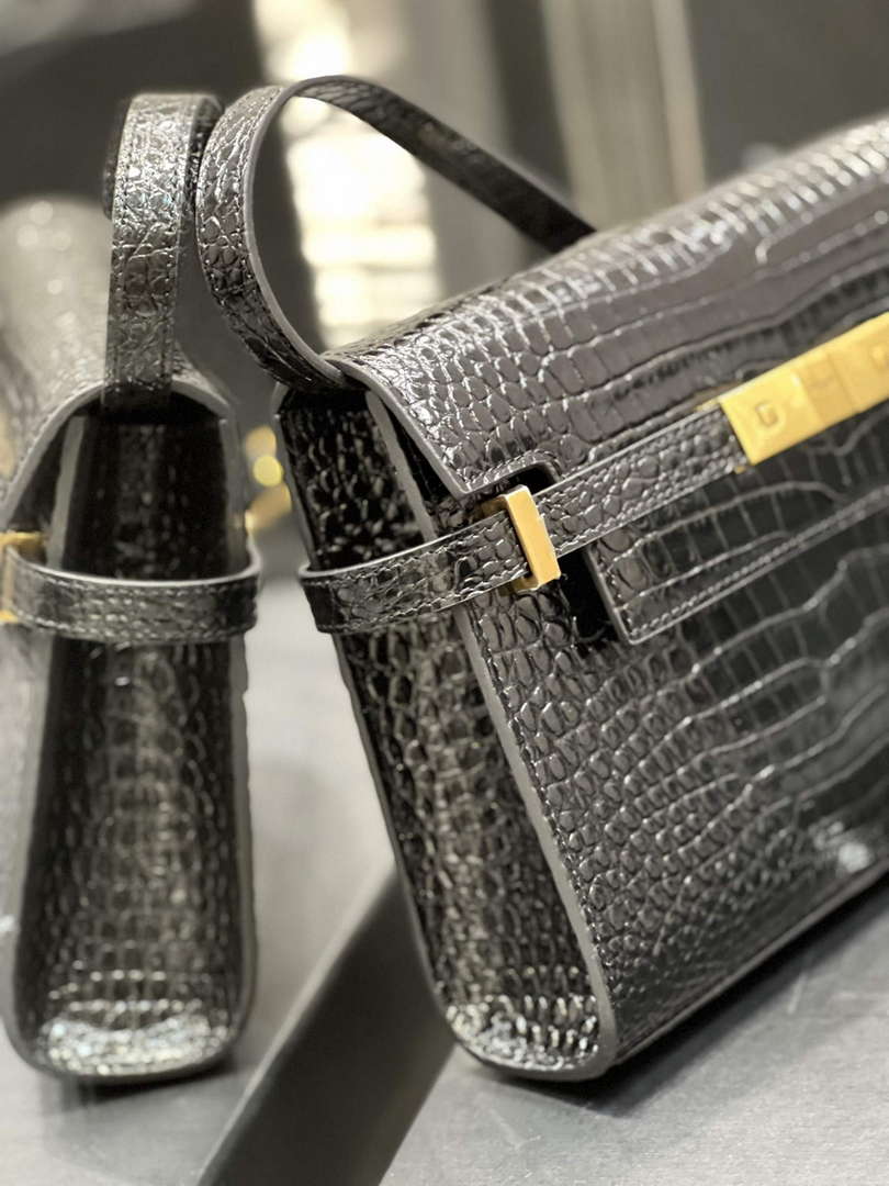 YSL 675626 Manhattan Small Shoulder Bag In Shiny Crocodile-Embossed Leather Black