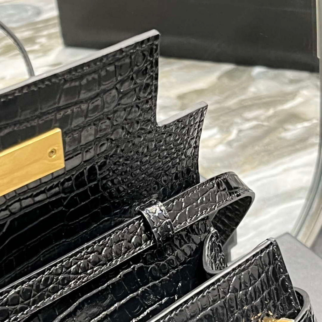 YSL 675626 Manhattan Small Shoulder Bag In Shiny Crocodile-Embossed Leather Black