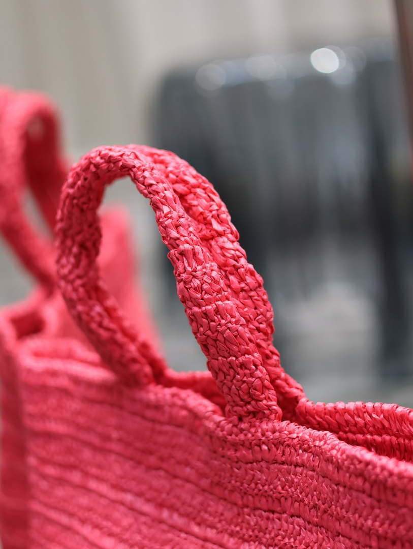 YSL 688864 Saint Laurent Rive Gauche Tote in Red Raffia