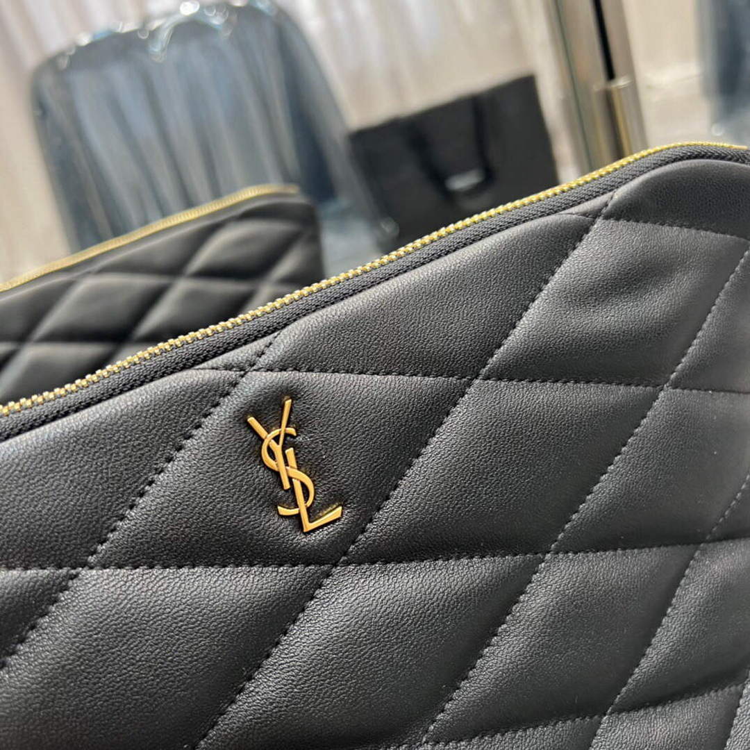 YSL 696779 Sade Pouch In Quilted Lambskin Black