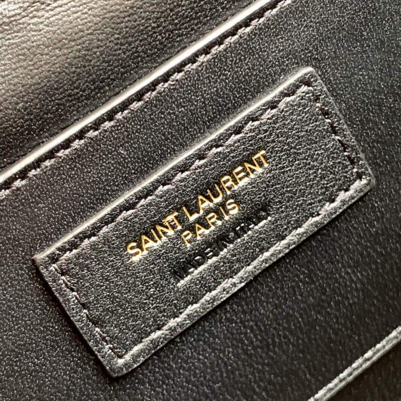 YSL  710080 June Box Bag In Quilted Patent Leather Black