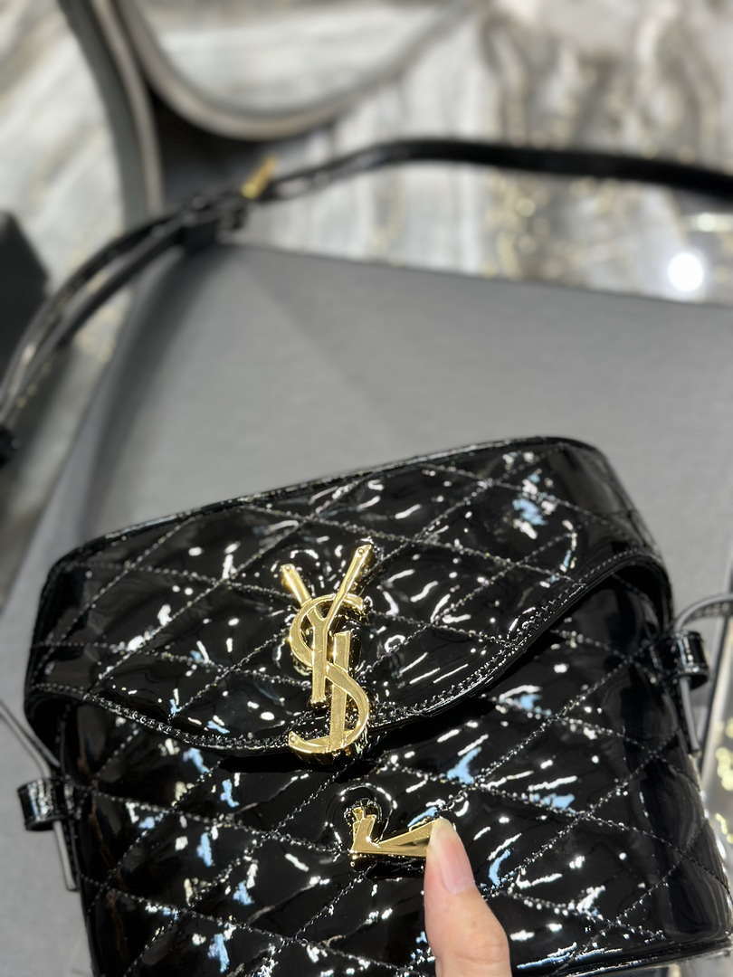 YSL 710080 June Box Bag In Quilted Patent Leather Black with Gold