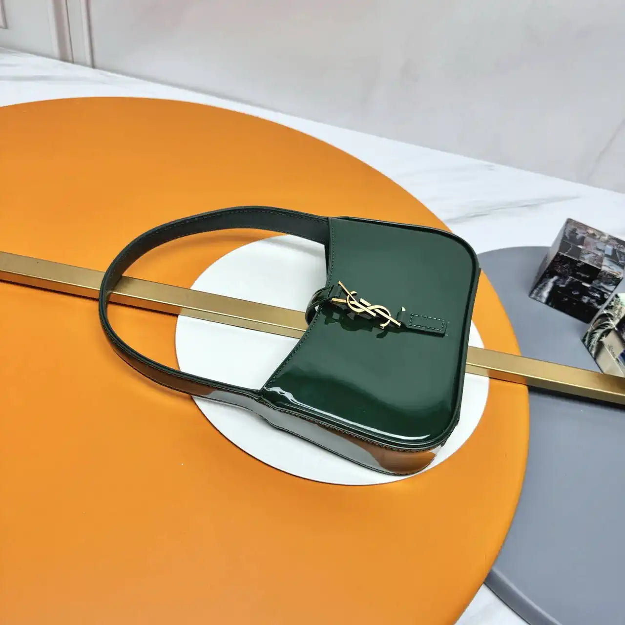 YSL 710318 MINI LE 5 ¨¤ 7 IN Patent LEATHER Green