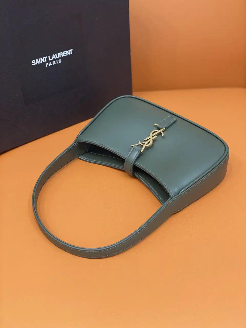 YSL 710318 MINI LE 5 ¨¤ 7 IN SMOOTH LEATHER Dark Green
