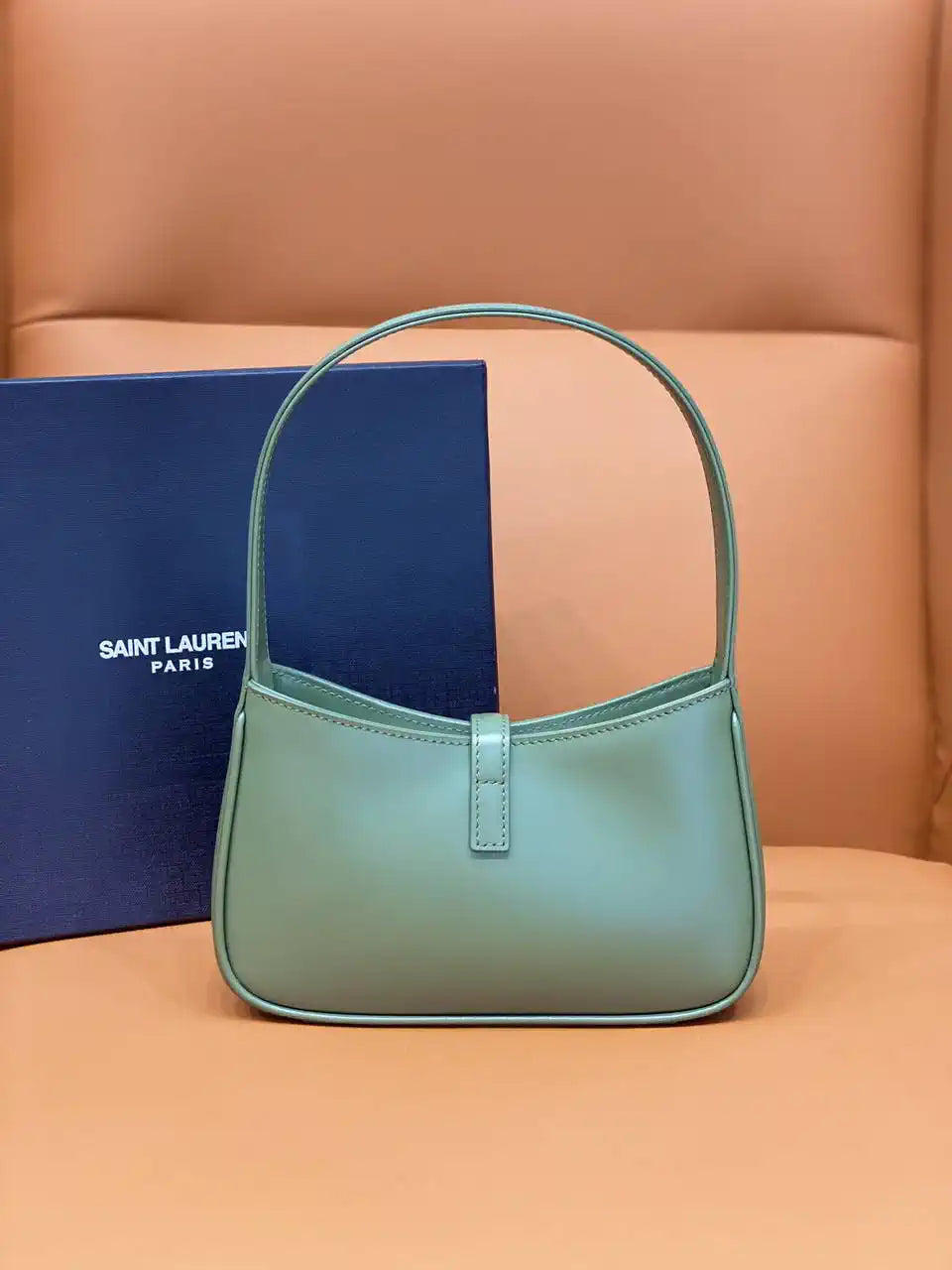 YSL 710318 MINI LE 5 ¨¤ 7 IN SMOOTH LEATHER Light Green