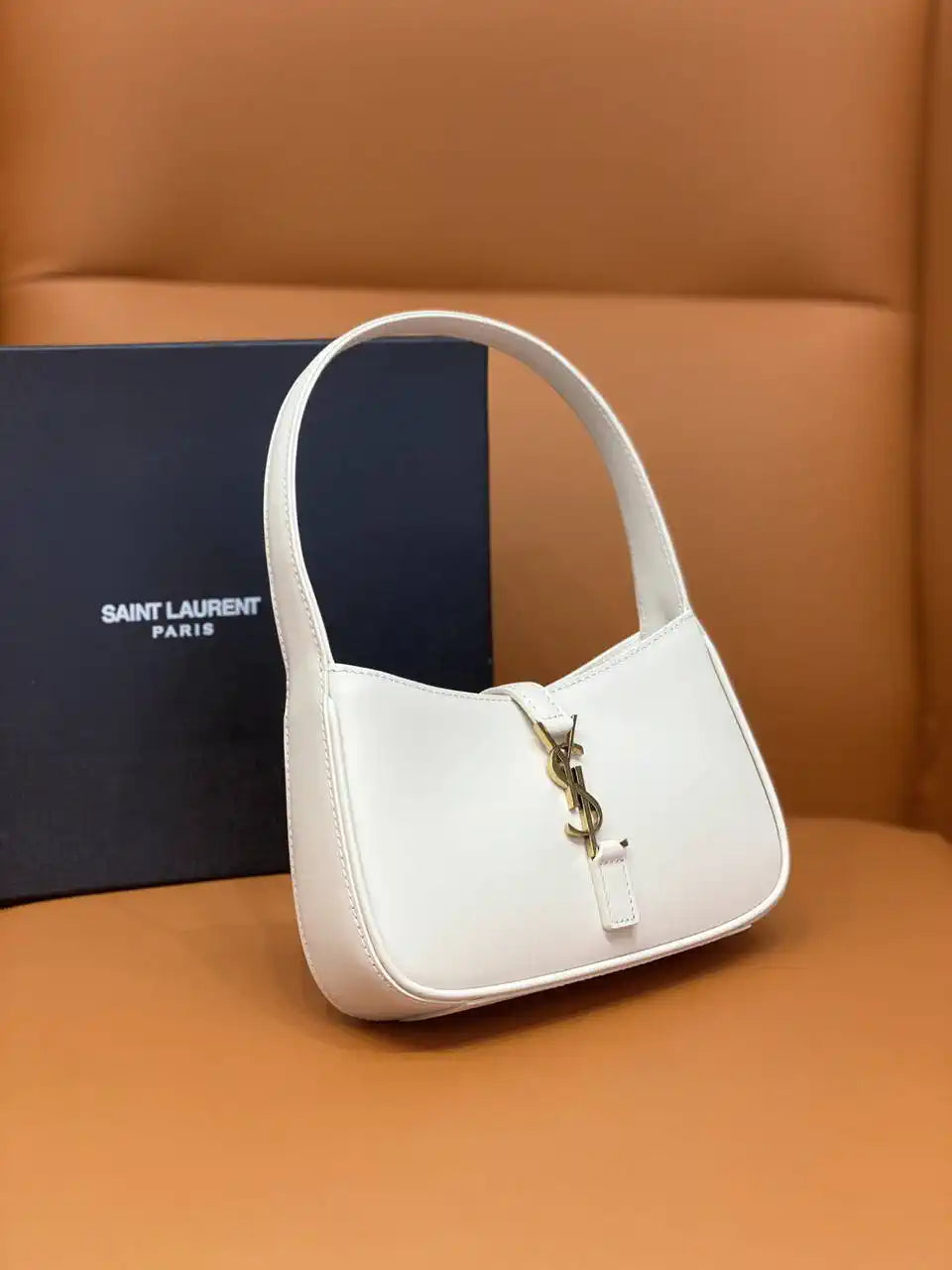 YSL 710318 MINI LE 5 ¨¤ 7 IN SMOOTH LEATHER White
