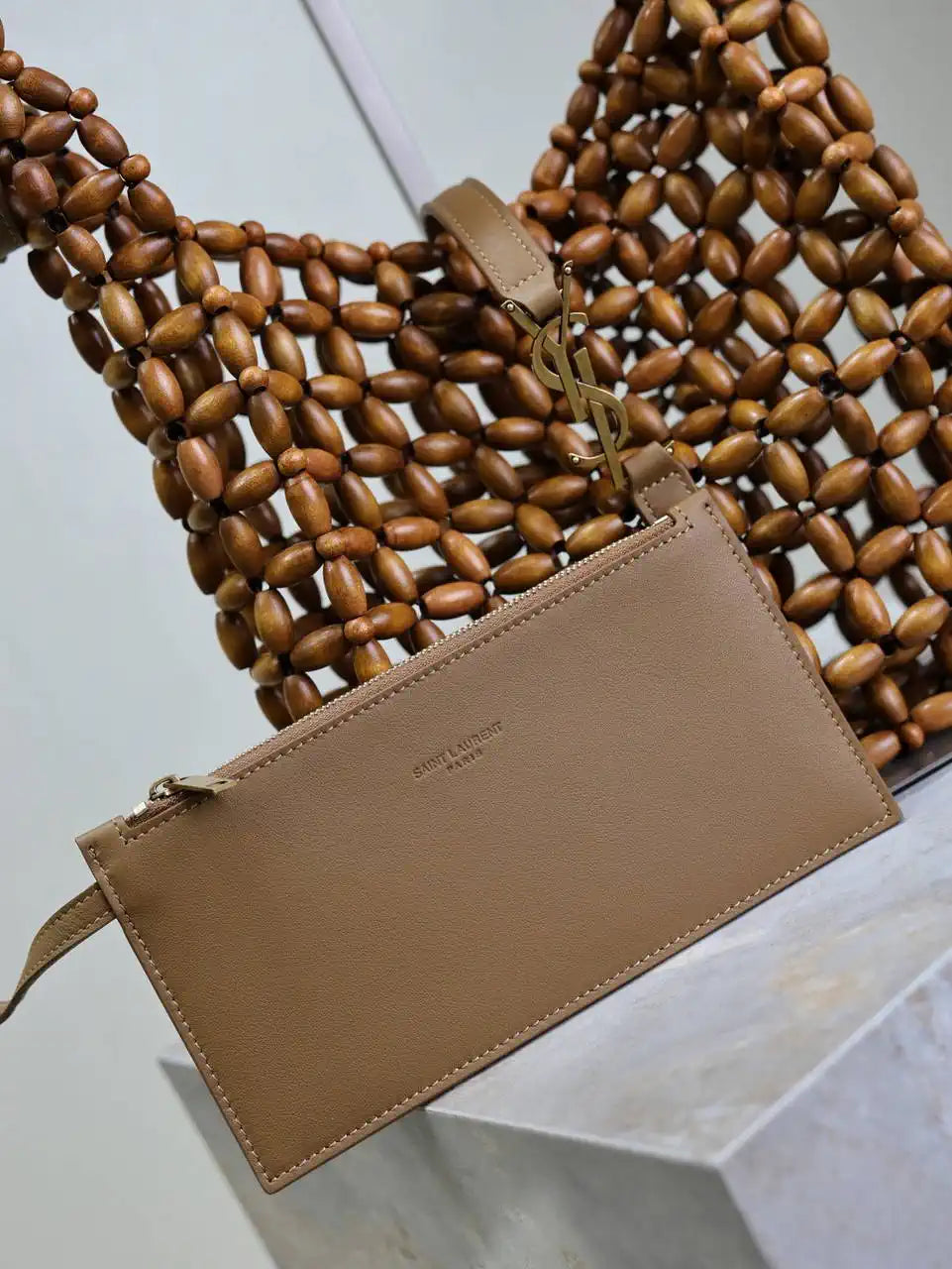 YSL 713938 LE 5 ¨¤ 7 Small in wood beads LIGHT WOOD