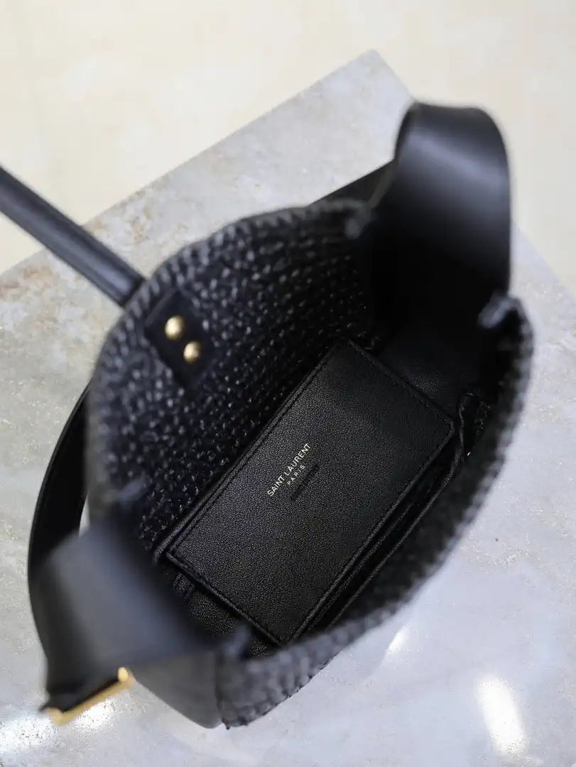 YSL 713938 LE 5 A 7 supple baby in Raffia Black