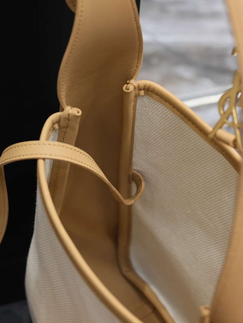 YSL 713938 LE 5 A 7 Supple Small In Camel Grained Leather with Beige canvas