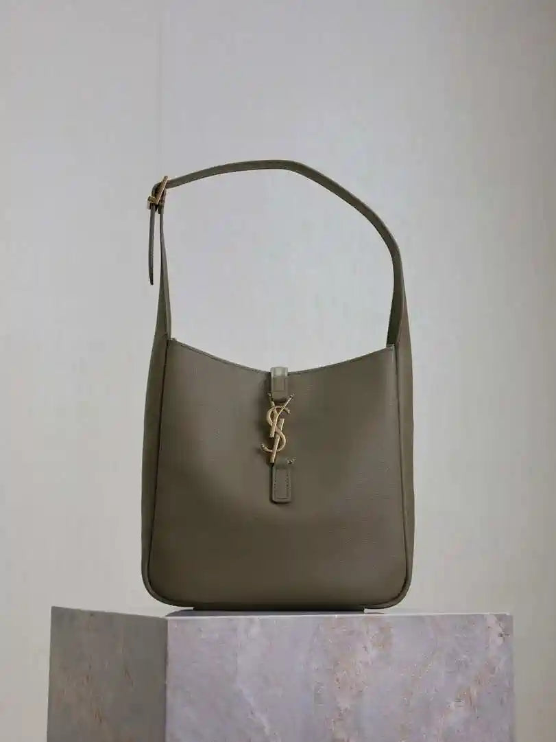YSL 713938 LE 5 A 7 Supple Small In Grained Leather Green