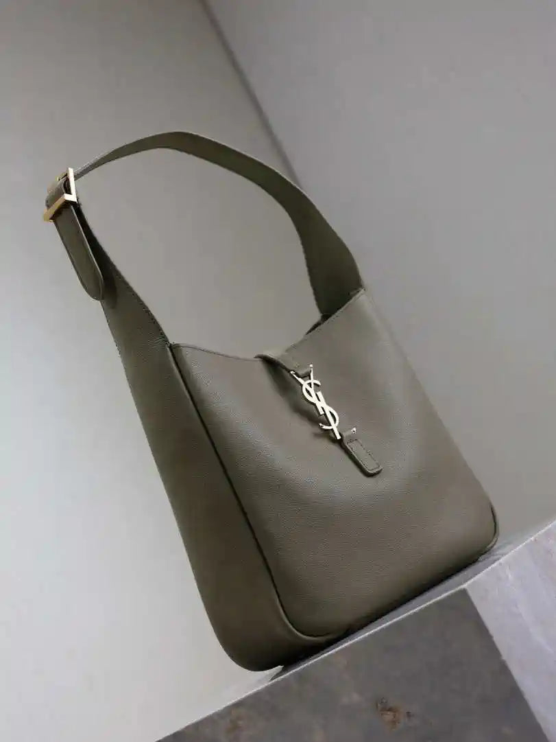 YSL 713938 LE 5 A 7 Supple Small In Grained Leather Green