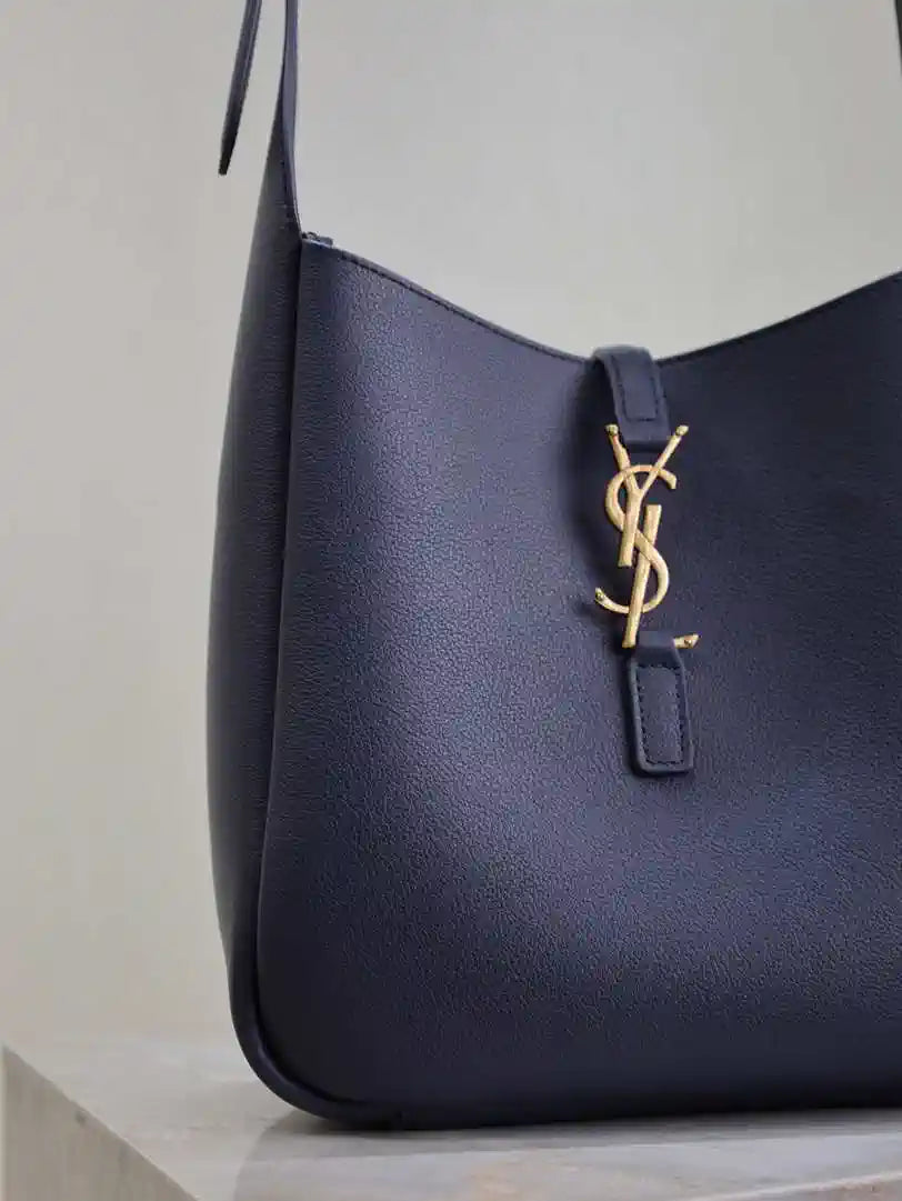 YSL 713938 LE 5 A 7 Supple Small In Grained Leather Navy Blue