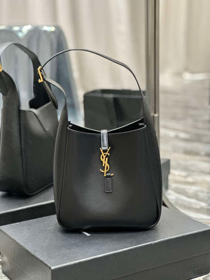 YSL 713938 LE 5 A 7 Supple Small In Grained Leather Black - Default Title - View 1