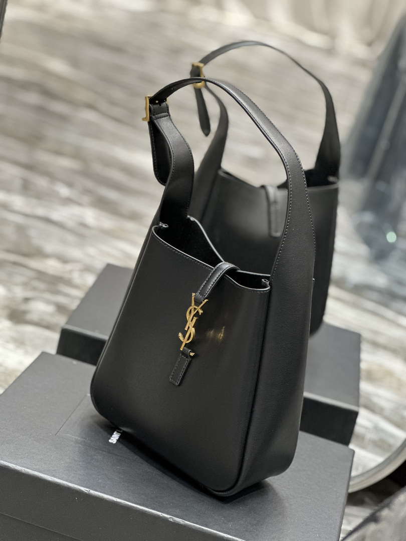 YSL 713938 LE 5 A 7 Supple Small In Grained Leather Black