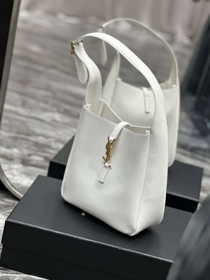 YSL 713938 LE 5 A 7 Supple Small In Grained Leather White